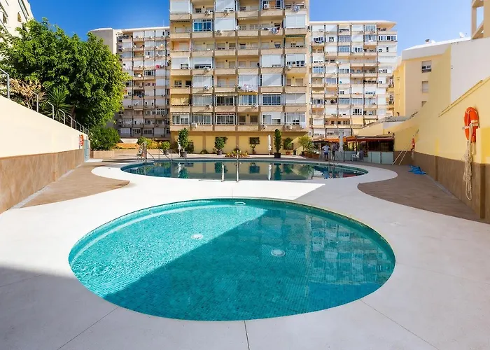 Ver621 - Estudio Con Vistas Al Mar, Wifi, Piscina, Centro A 100 Metros, Playa A 600 Metros * Torremolinos