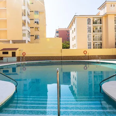 Ver621 - 6th-floor With Sea Views And Pool - Ac, 2 Min To Buses And Taxis