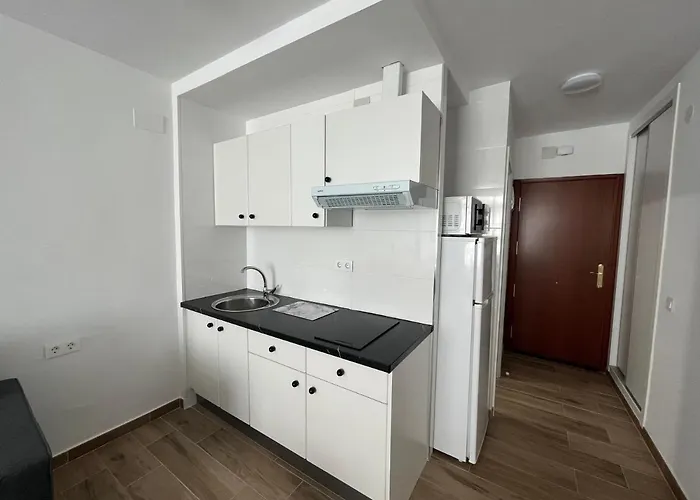 Ver621 - Estudio Con Vistas Al Mar, Wifi, Piscina, Centro A 100 Metros, Playa A 600 Metros Apartment Torremolinos