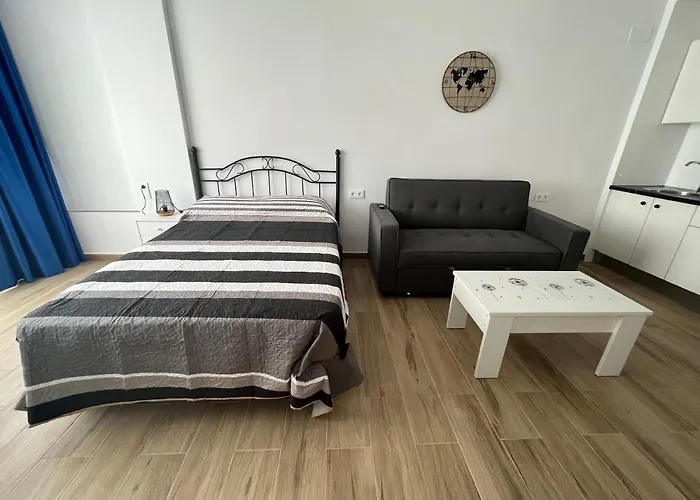 Ver621 - Estudio Con Vistas Al Mar, Wifi, Piscina, Centro A 100 Metros, Playa A 600 Metros Торремолинос